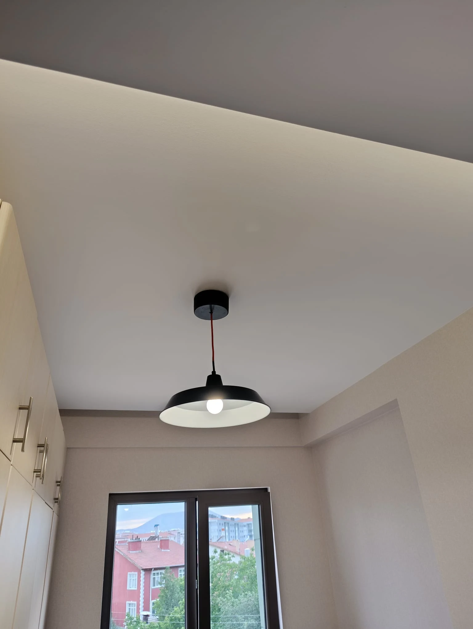 Avize montajı 1000423024